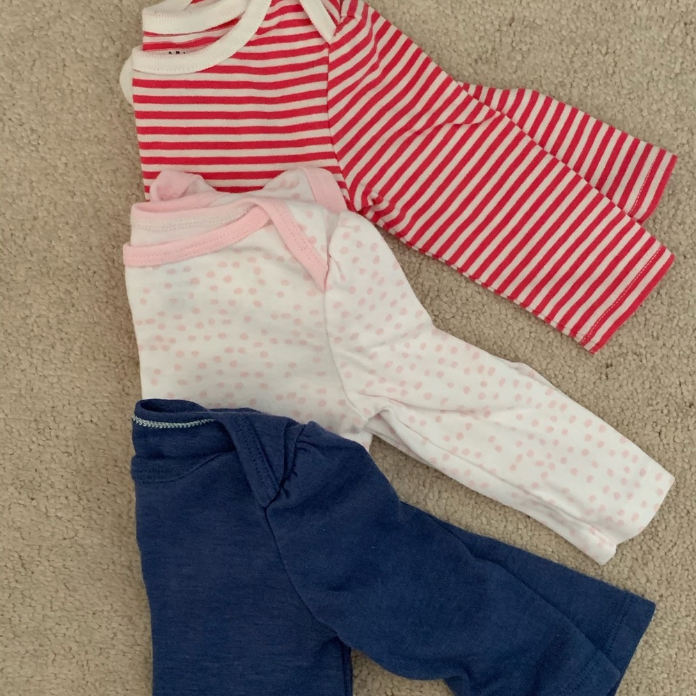 Bundle of three onesies